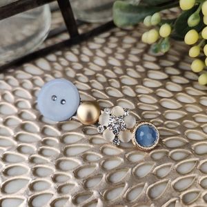 Cinderella Blue & Gold hairclip